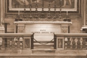2 maja 2011 roku trumnę przeniesiono z Grot Watykańskich do kaplicy Świętego Sebastiana na terenie Bazyliki Świętego Piotra